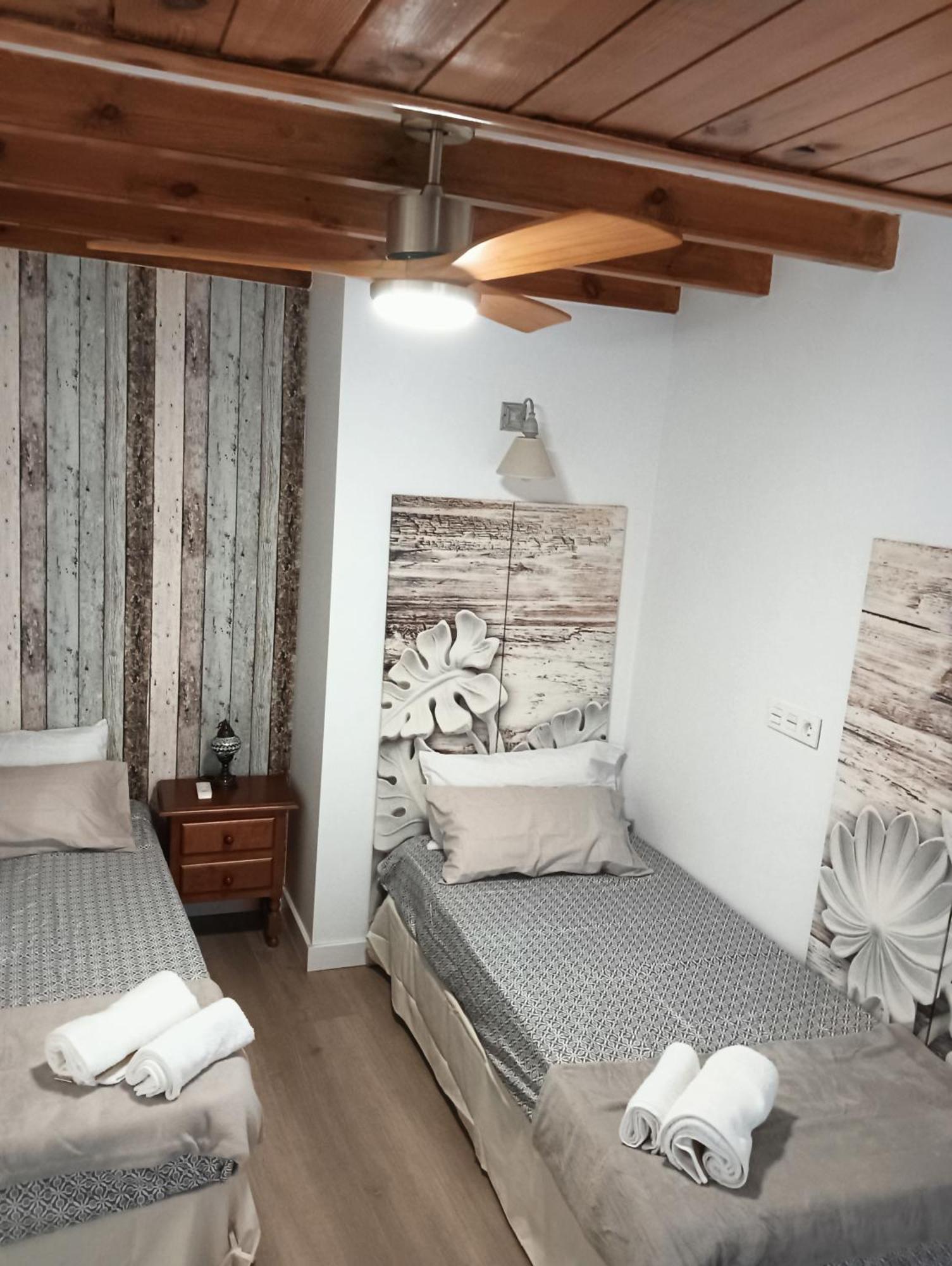 La Casa De La Plaza Appartement Guejar Sierra Buitenkant foto