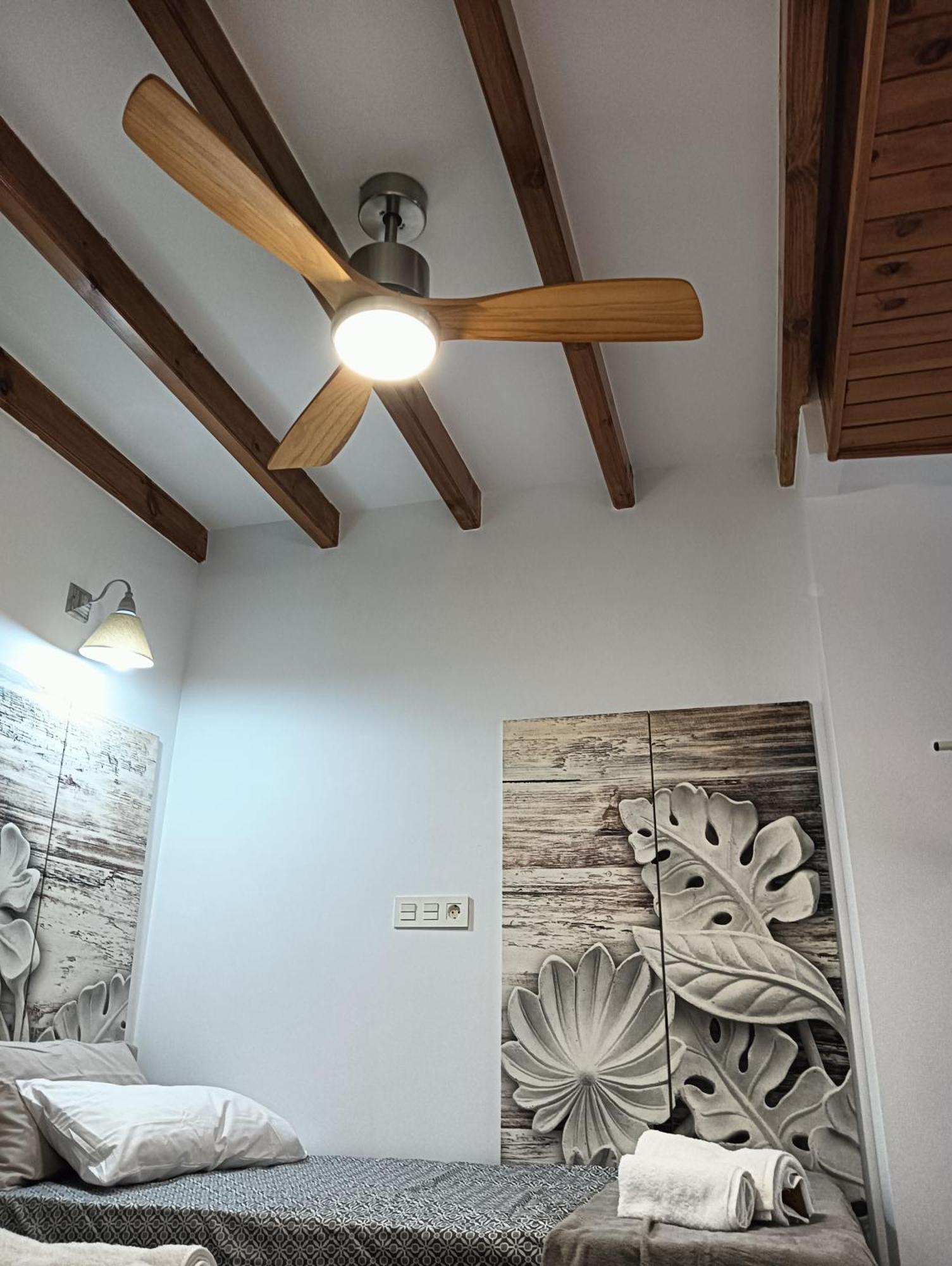 La Casa De La Plaza Appartement Guejar Sierra Buitenkant foto