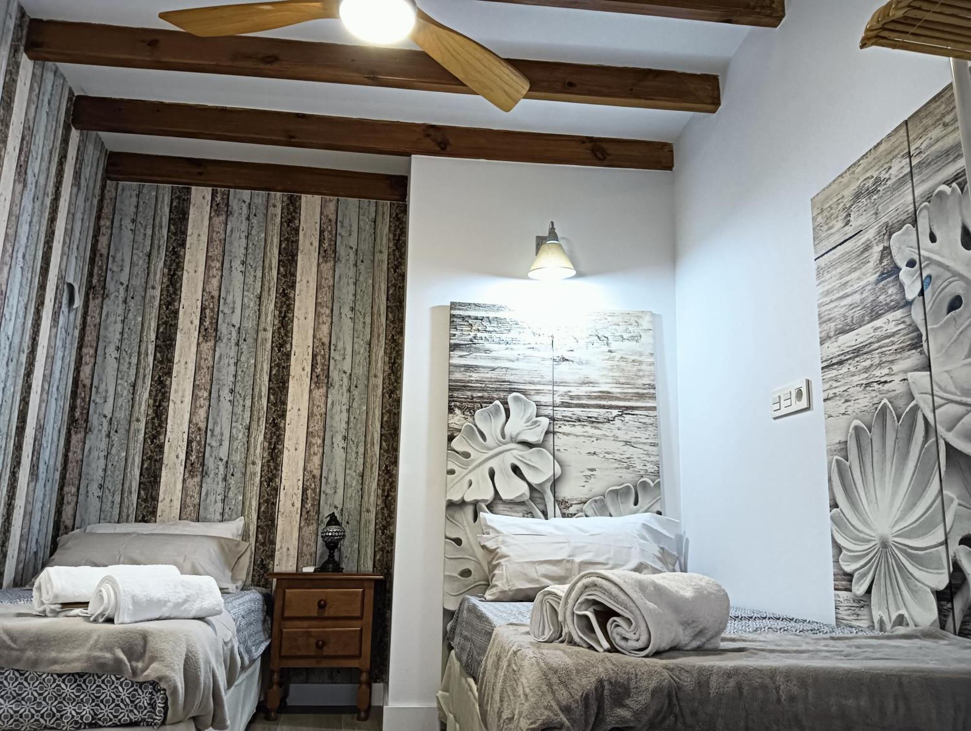 La Casa De La Plaza Appartement Guejar Sierra Buitenkant foto